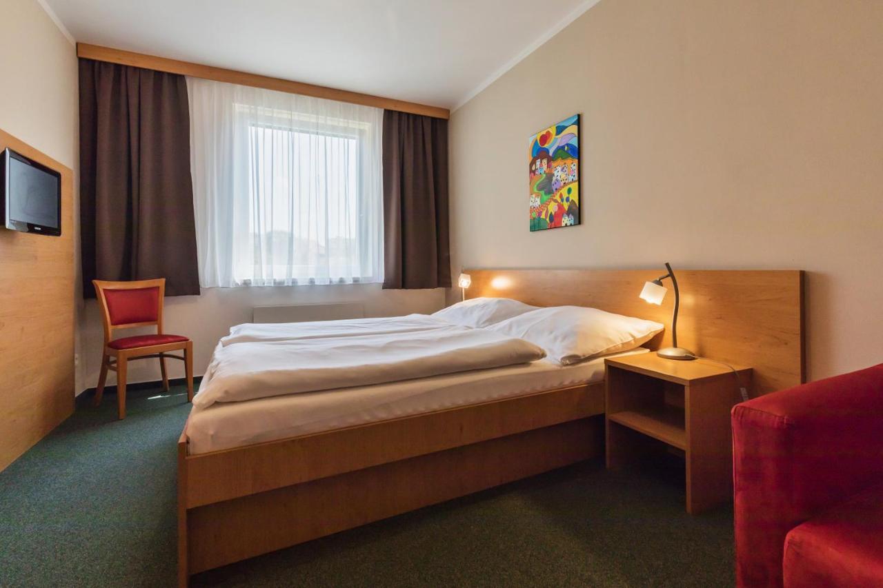 Penzion & Vinny Bar Regio Кийов Экстерьер фото