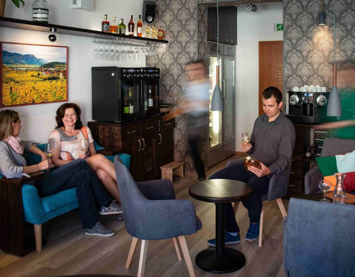 Penzion & Vinny Bar Regio Кийов Экстерьер фото